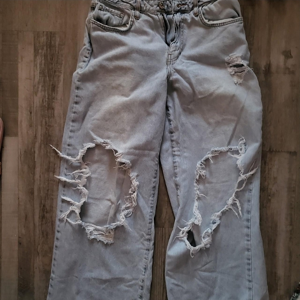 Forever 21 Light Blue Distressed Boyfriend Jeans